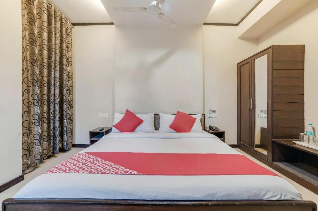 The Wind Cross Hotel Kalka Exterior photo