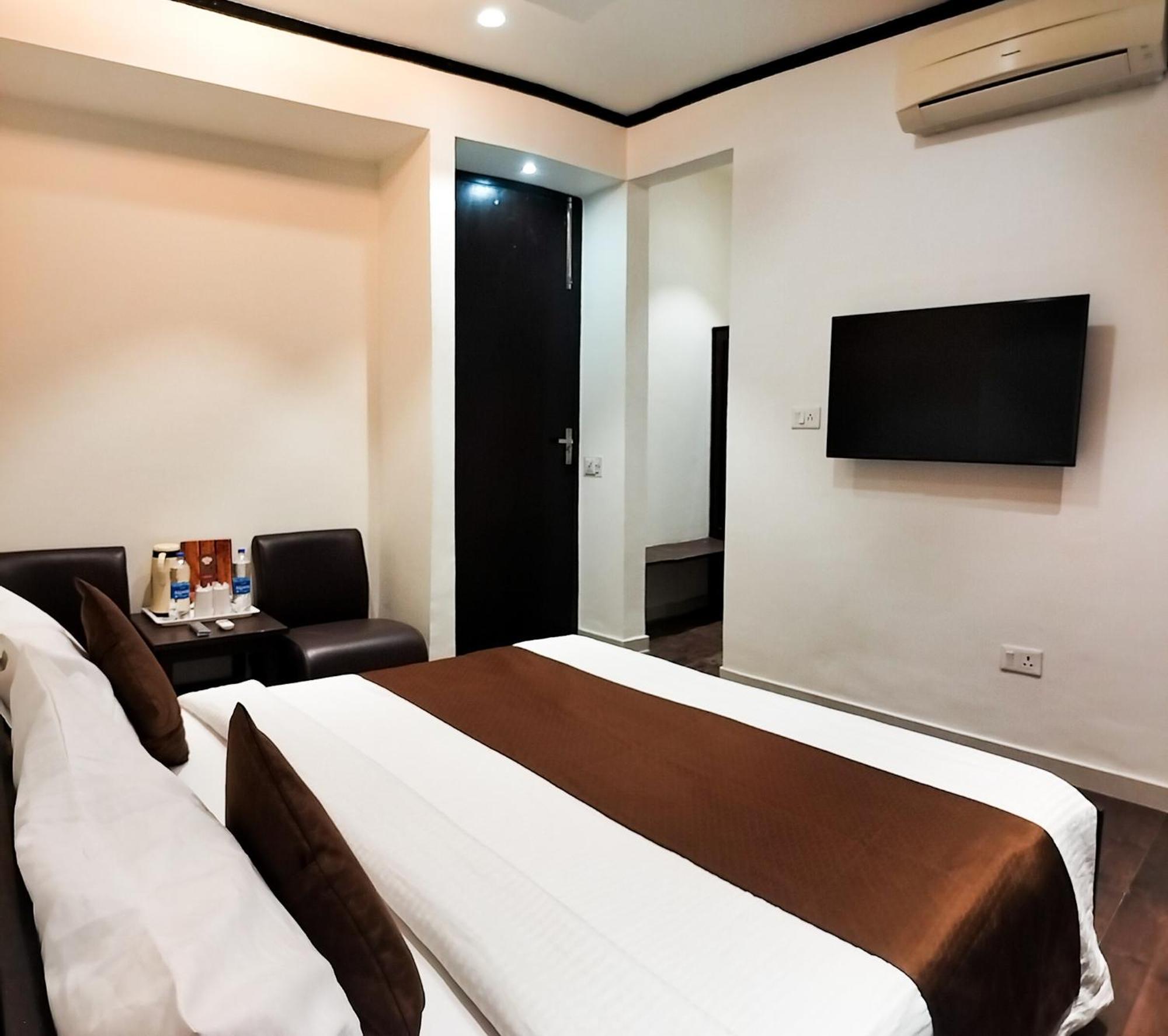 The Wind Cross Hotel Kalka Exterior photo